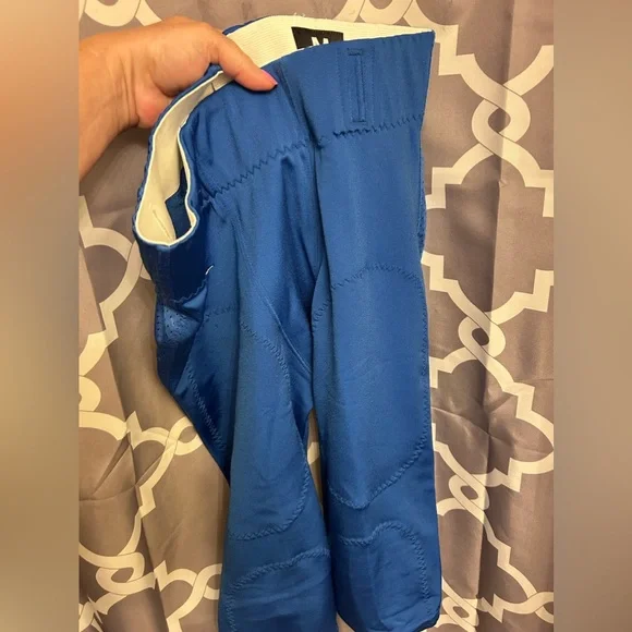 BRAND NEW NIKE Football Pant Size Med Blue